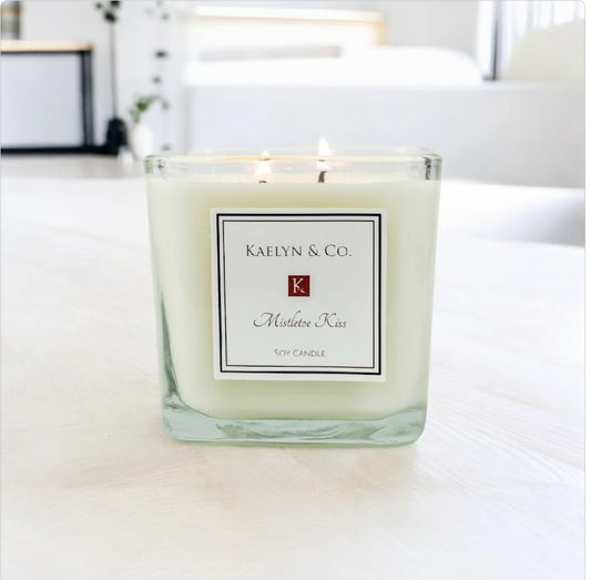 Mistletoe Kiss Medium Cube Candle